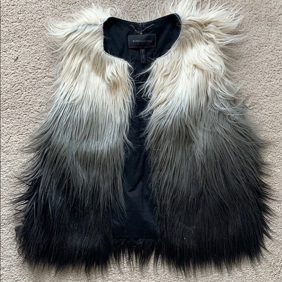 BCBGMAXAZRIA Ladies faux fur vest - Picture 1 of 2